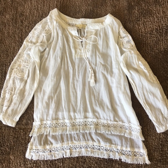 Ruby Yaya Peasant Top - Picture 1 of 4